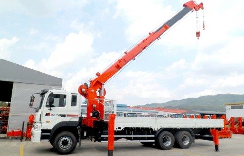 Thuê Xe Cẩu Thùng Tại Thái Bình: Giải Pháp Nâng Hạ, Vận Chuyển Hiệu Quả Gọi ngay 0968.132.286