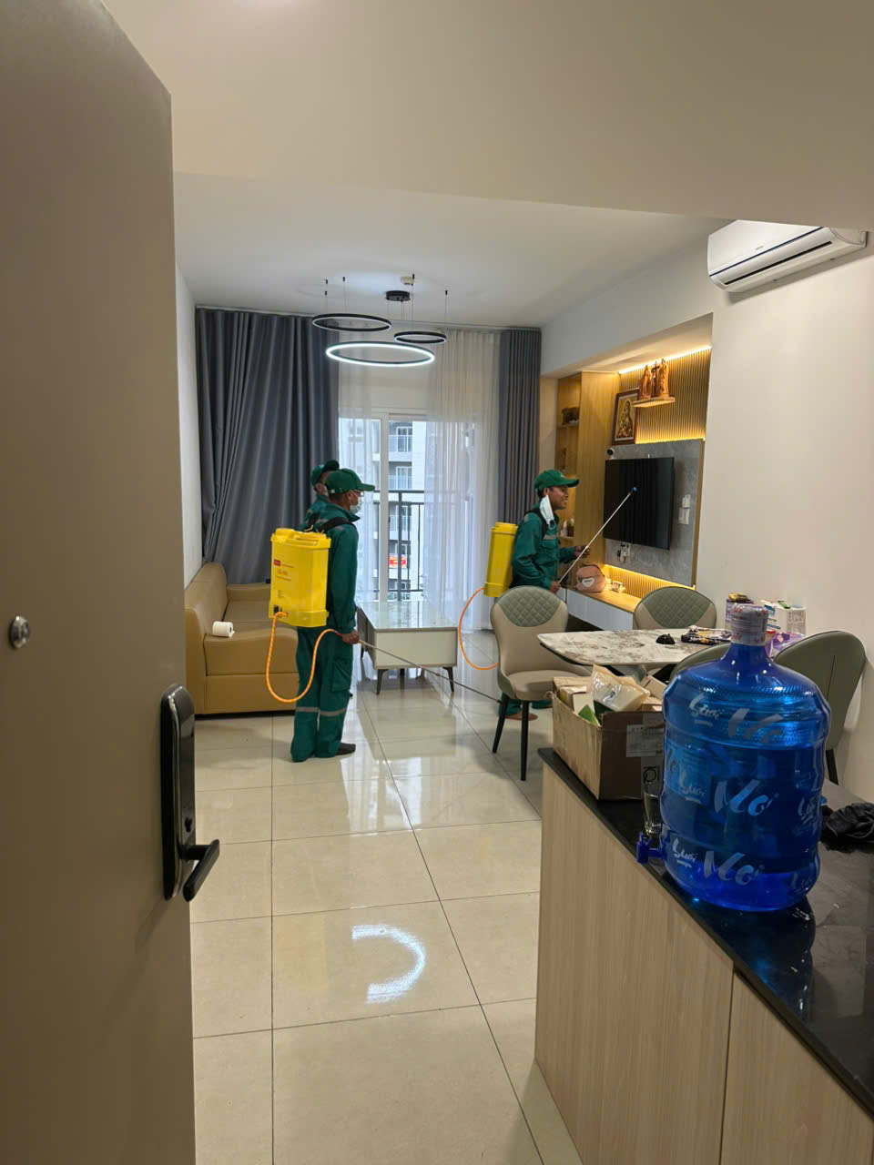 Diệt Muỗi Cho Bệnh Viện – Hotline 096 813 2286: Bảo Vệ Sức Khỏe Bệnh Nhân, Đảm Bảo Môi Trường Vô Trùng!